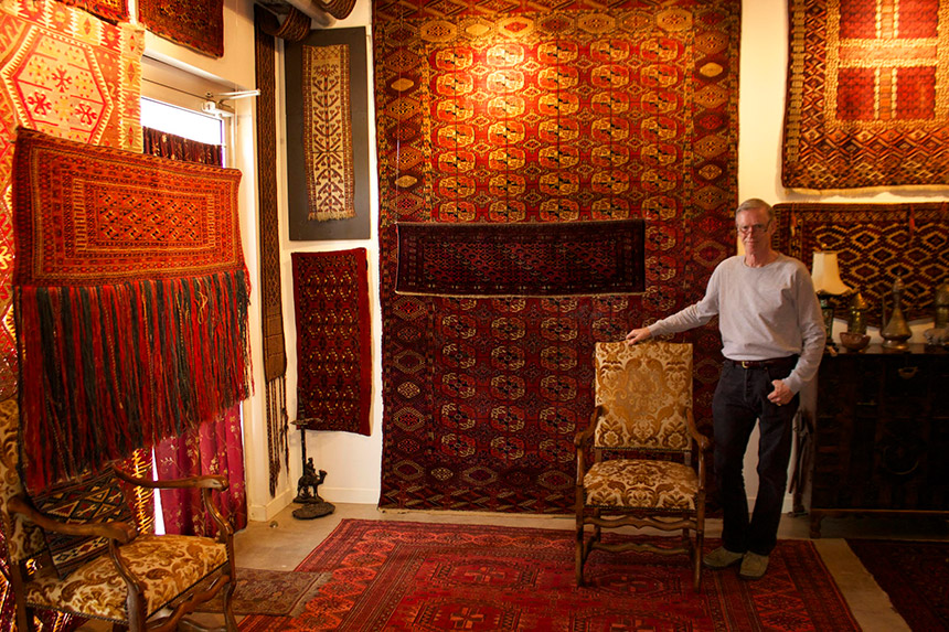 Clay Stewart, Expert in Antique Oriental Rugs